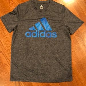 Adidas t-shirt